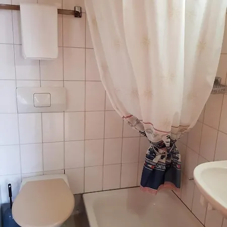 Schoenegg Мини-отель Ринггенберг