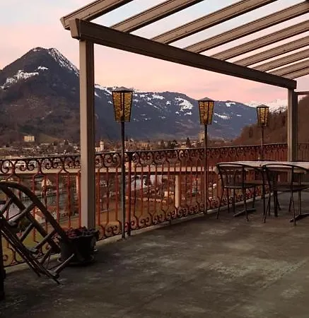 Мини-отель Schoenegg Ринггенберг