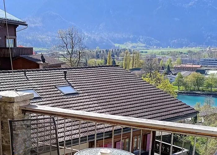 Inn Schoenegg Ringgenberg