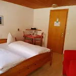 Inn Schoenegg 2*